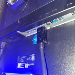 (pre - Owed) Dell 2719DGF 27" 155Hz 1440p 1x display 2x hdm Gaming monitor - Image 4