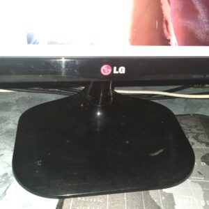 (Pre -Owed)LG 23" Full Hd 60Hz  Inputs: vga  hdmi - Image 2